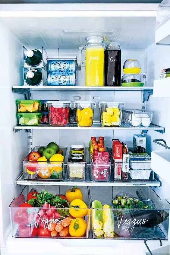 夏天能够放进冰箱的水果,首选当然是西瓜啦!不冰不是西瓜!