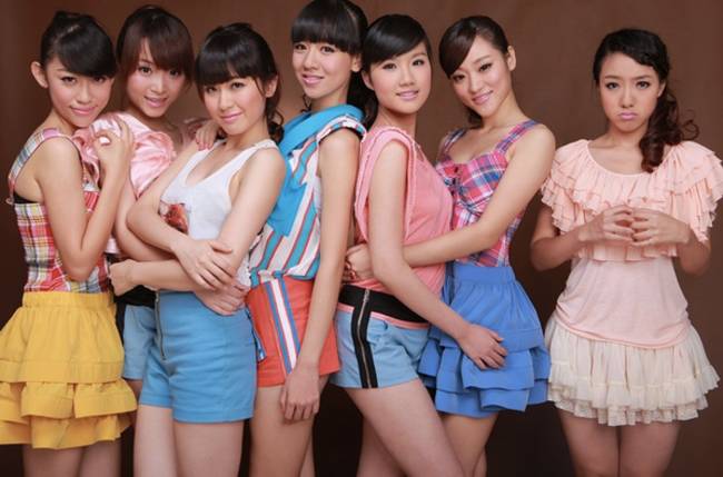 七朵的歌曲婉转动听,七个女孩把中国风用一种全新的方式演绎得精彩