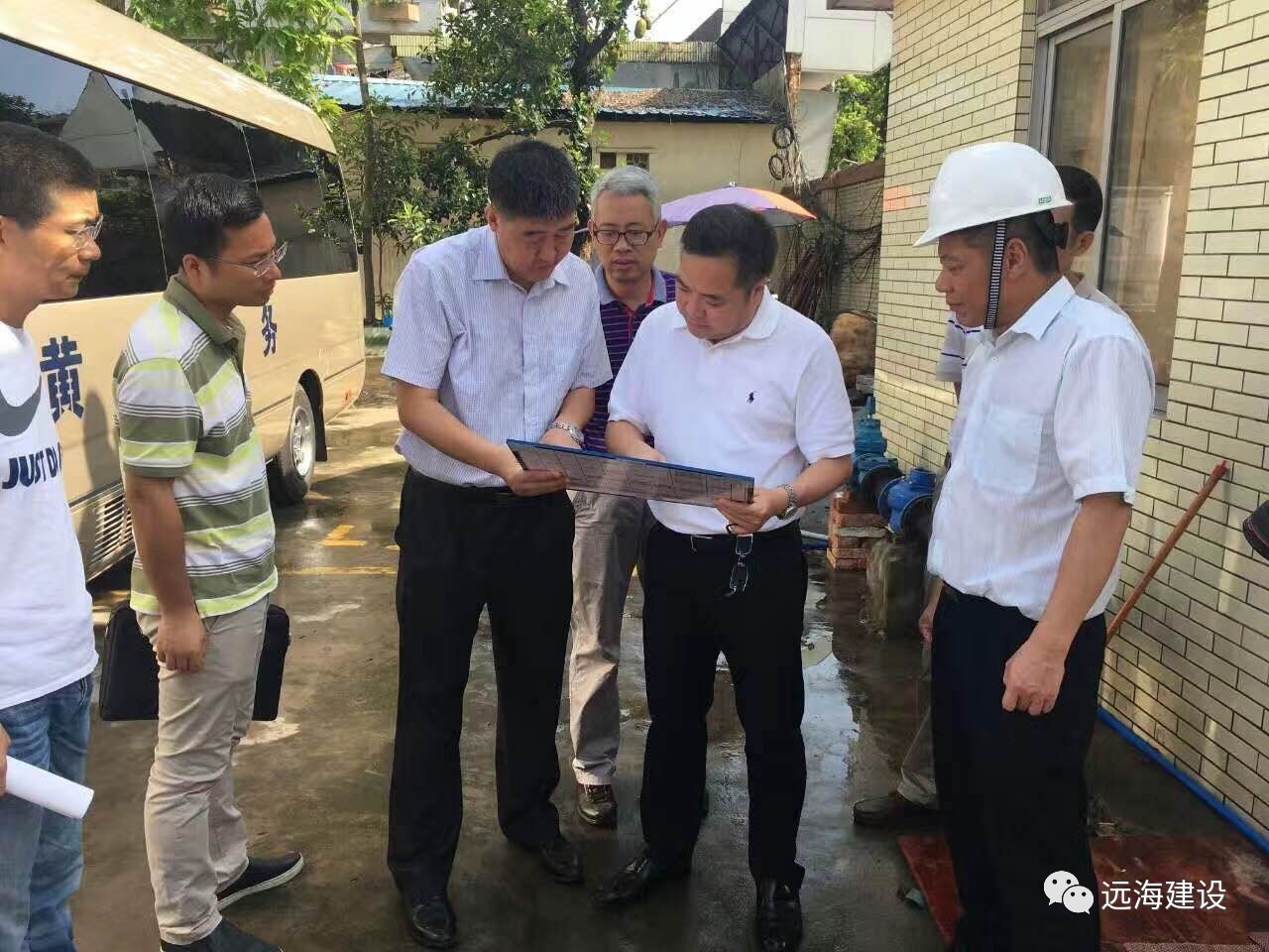 广州市黄埔区区长陈小华视察港湾路项目