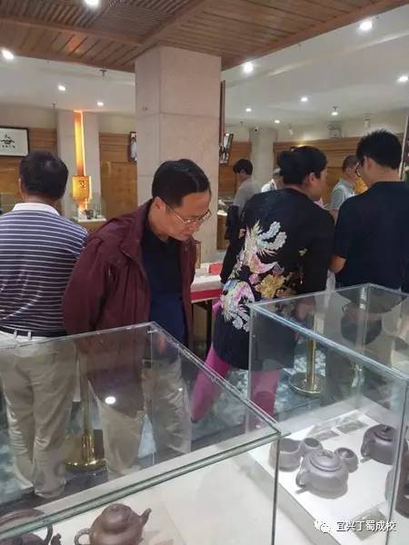 宜兴市第12届手工制陶大赛获奖人员名单 特别荣誉奖 王玉芳,吴开虎