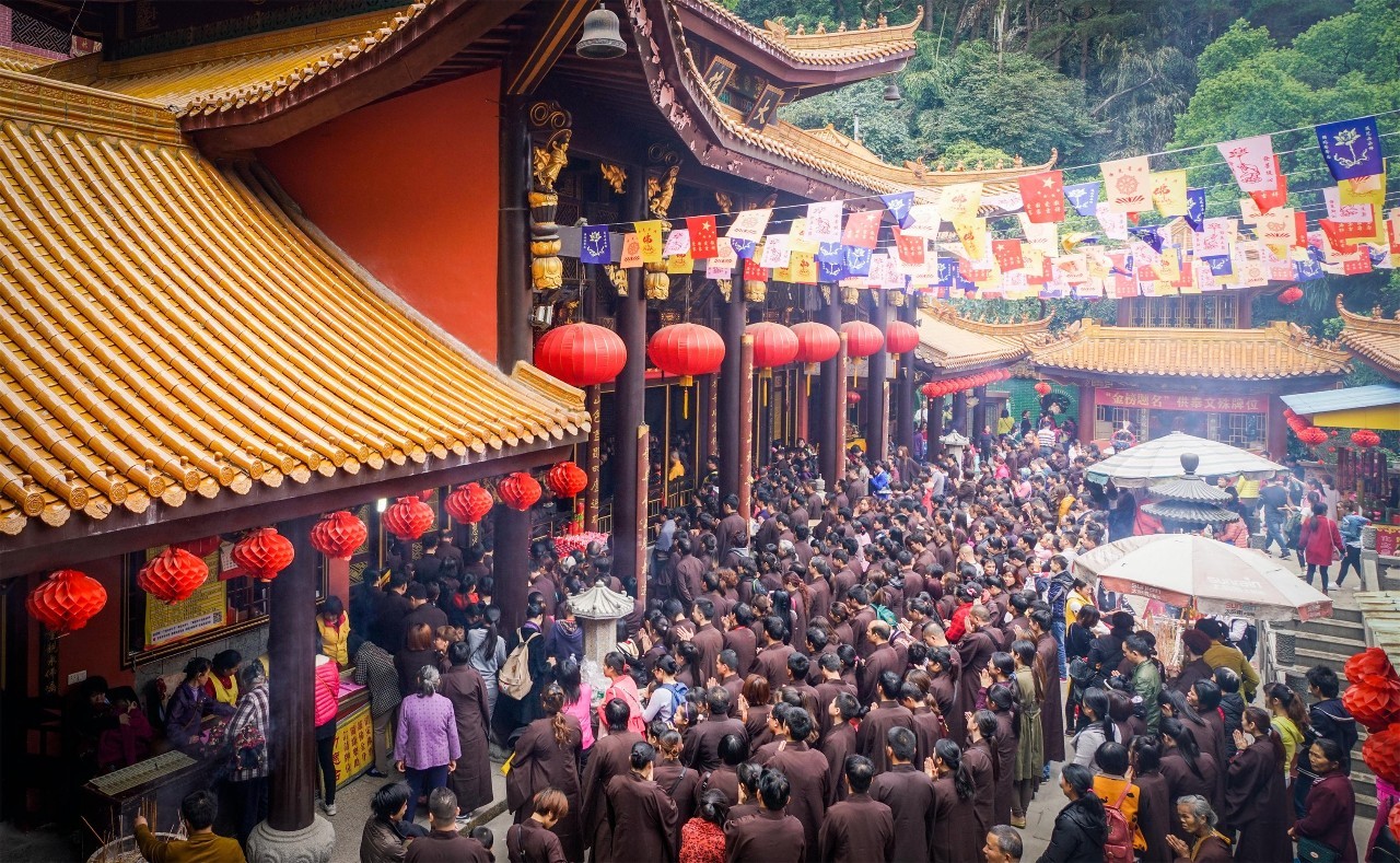 暑假去哪儿玩 | 桂平西山5折特惠门票,又逢观音诞,不