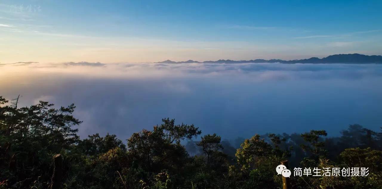 岑溪大山顶观云海