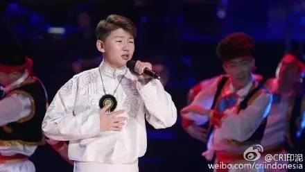 还记得这个小王子吗乌达木演唱的歌永远听不够