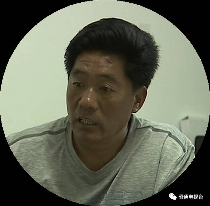 巧家县白鹤滩镇中村村党总支书记,村民委员会主任 张发德就是围绕脱贫