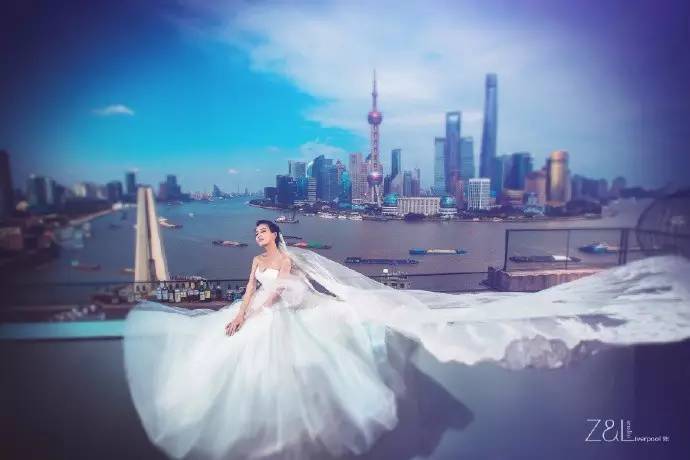 上海婚纱摄影店_上海婚纱体验馆图片(3)
