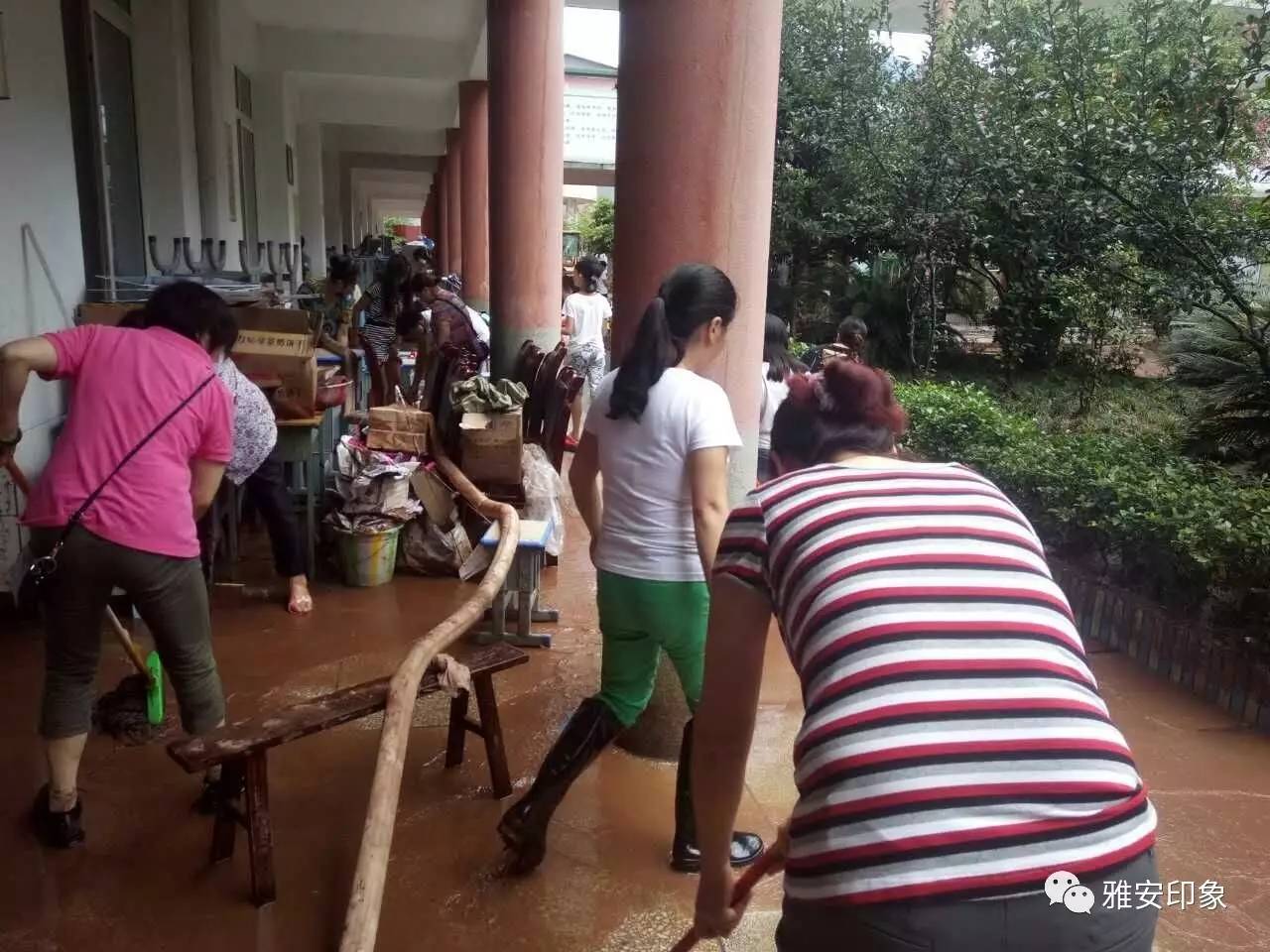 暴雨袭击荥经,全县抗洪救灾战役已打响!