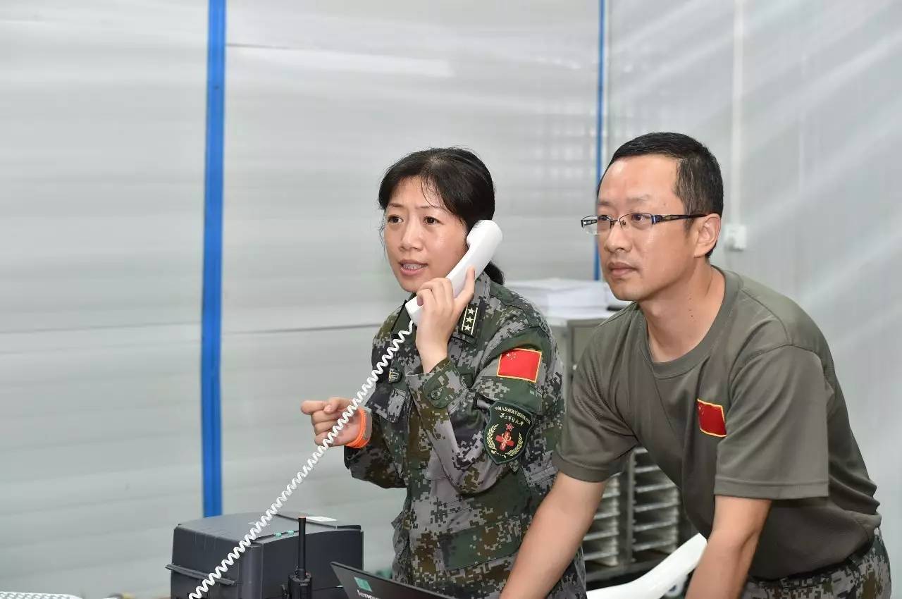 游氏风采游建平辣妹子提灯女神