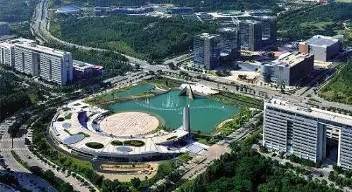 工程项目地在广州天河,公司在东莞,跟深圳的劳