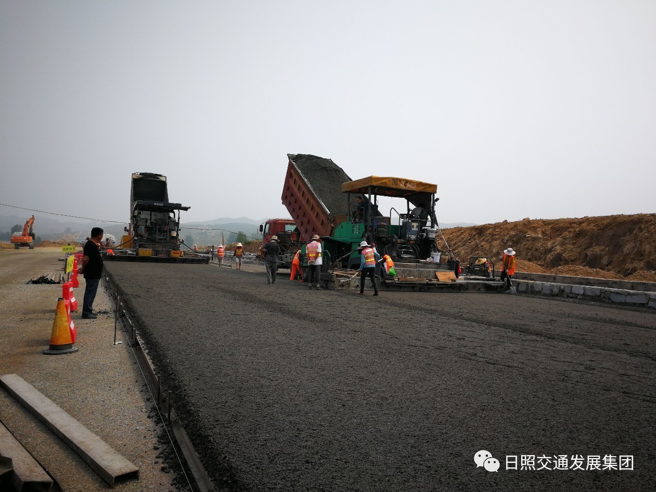 S222日照潍坊界至西湖段改建工程:东港段水稳