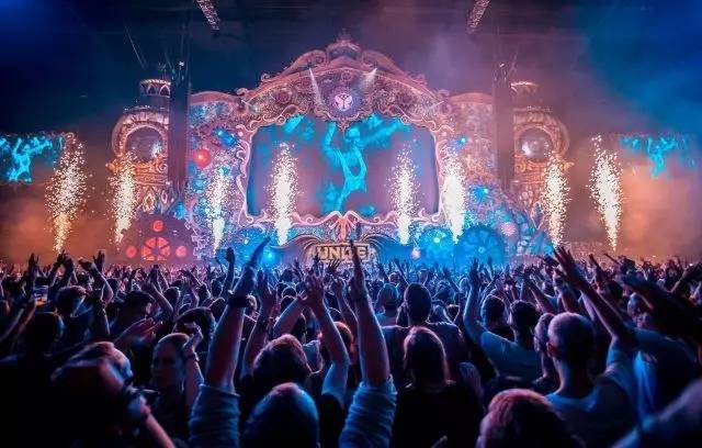 2017 tomorrowland 全程直播丨这里是全世界的电音爱好者梦寐以求朝圣