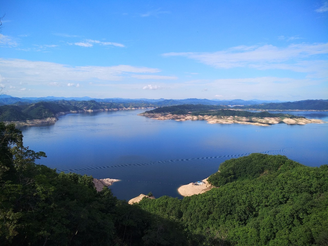 【丹东天气:阳光更足 30℃打不住】