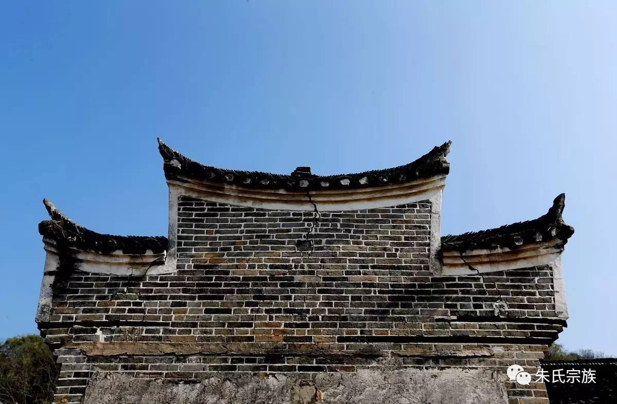 沙洲村朱氏宗祠灰墙黛瓦雕梁画栋堪称最美宗祠