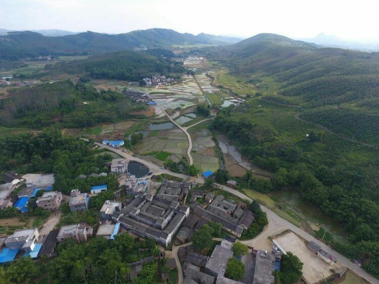 陆丰市西南镇青塘村 陆丰西南镇青塘村 陆丰市西南镇屯埔村 大山谷图库