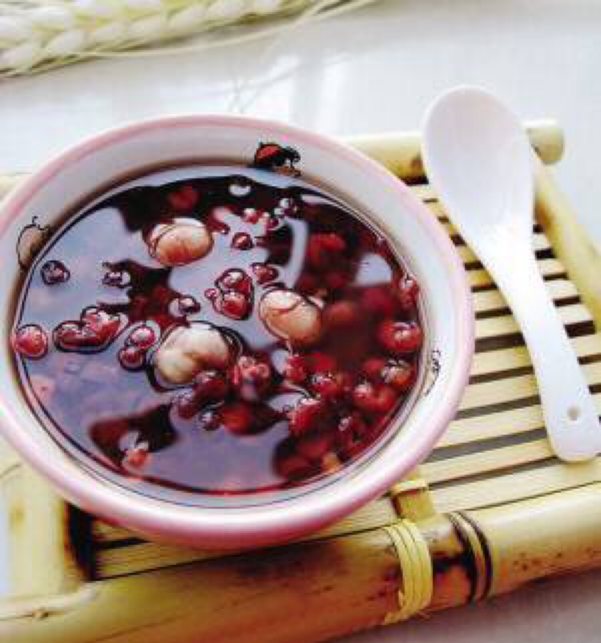 薏米红豆粥的做法_【图解】薏米红豆粥怎么做如何做好吃_薏米红豆粥家常做法大全_sourcehe_豆果美食