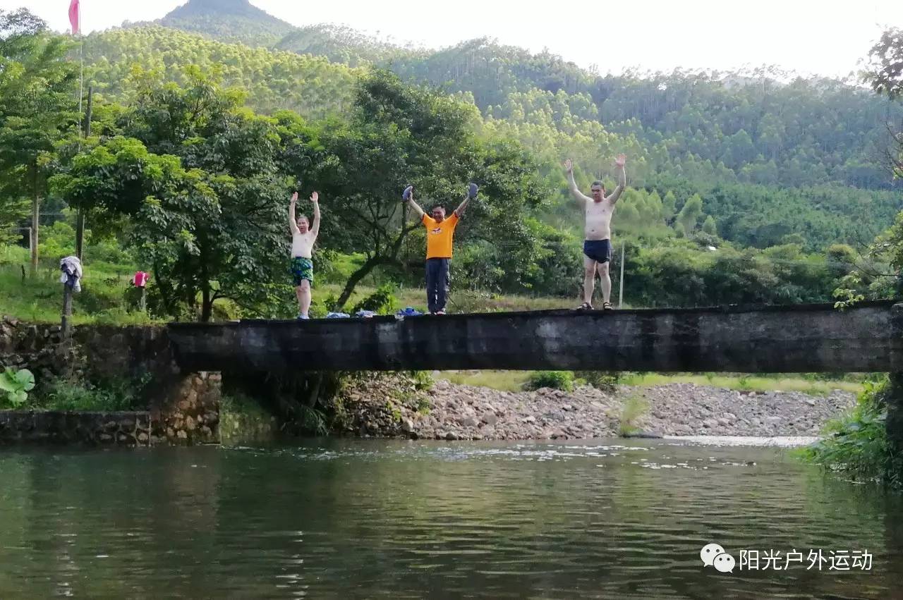 在博罗县石坝镇有个地方叫黄山洞水库