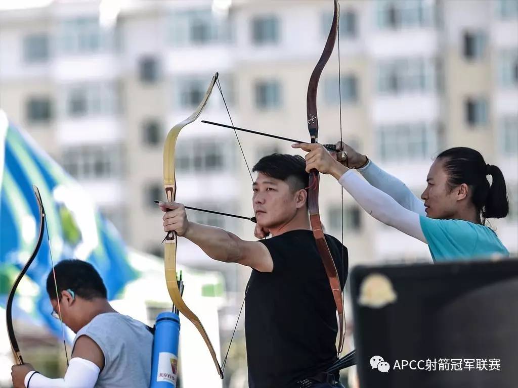 (所有图片均来自周五赛前训练日「女子个人排位赛冠亚军均破纪录」在