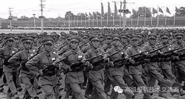 2,1950年第二次国庆大阅兵