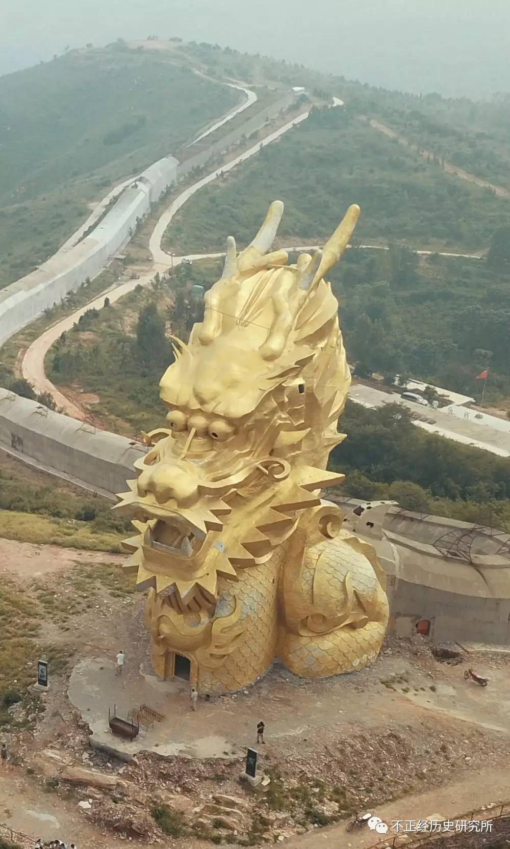 飞龙在地中国龙建筑野史