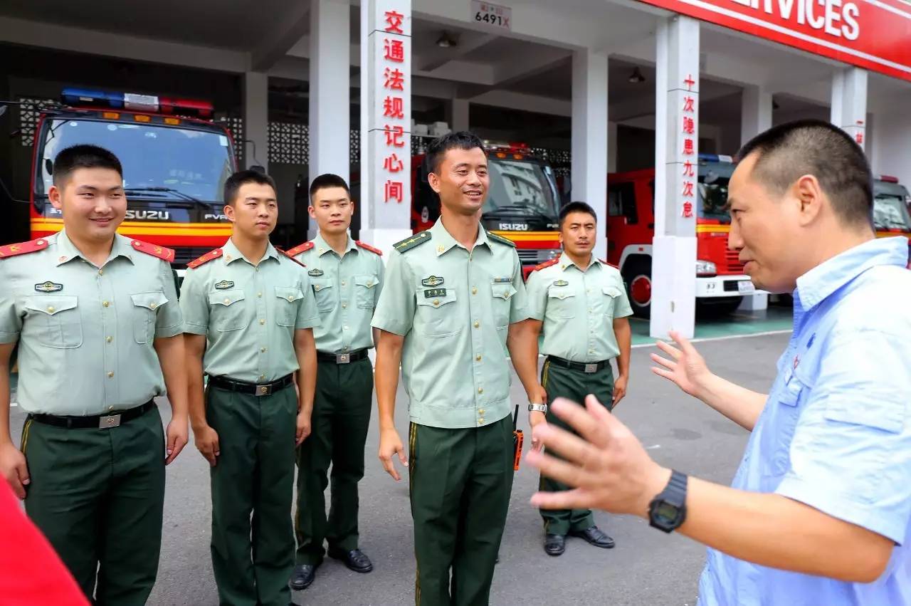 共叙军企鱼水情!建军节四川美丰慰问驻地武警消防官兵!