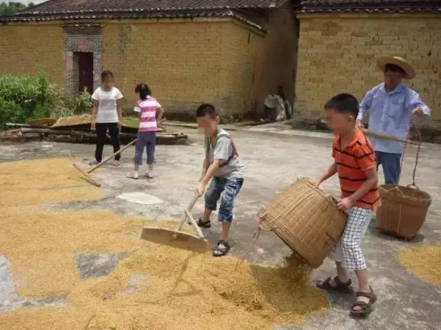 石阡县人口_...展望美好未来 石阡段参加石阡县 我为旅发做贡献 县城区环境综(3)