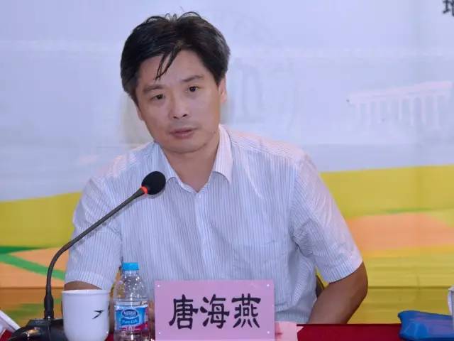 会上,唐海燕代表学校党政对到会嘉宾,全体集训运动员的到来表示热烈地