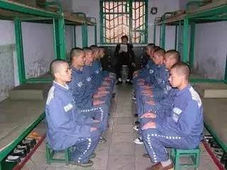 太康男子在开封监狱服刑半年后离奇死亡,检察官说是上吊,家人却指出