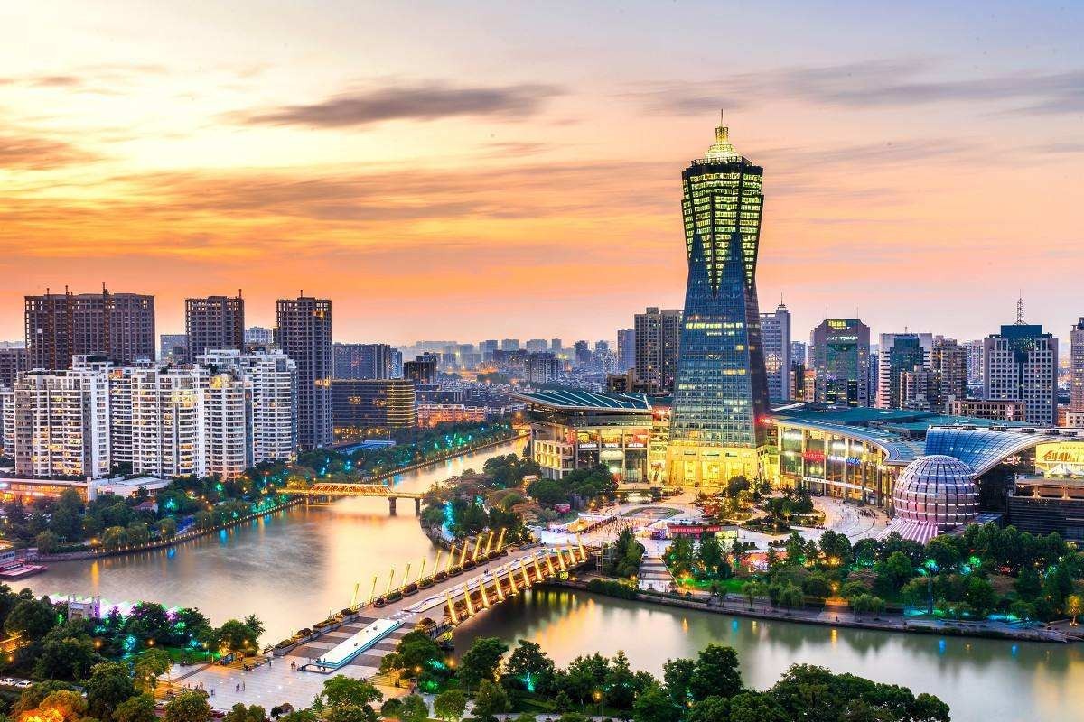 杭州城市人口_河南洛阳市和广西南宁市今年GDP将继续超4000亿元,差距将会拉大