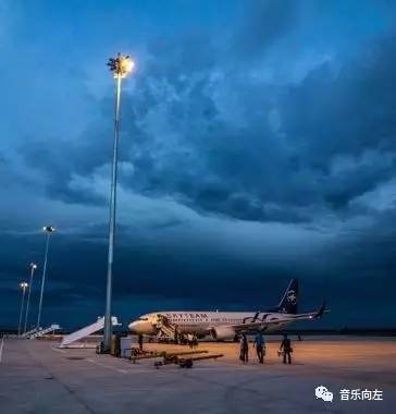 大雨将至的简谱_大雨和小雨简谱