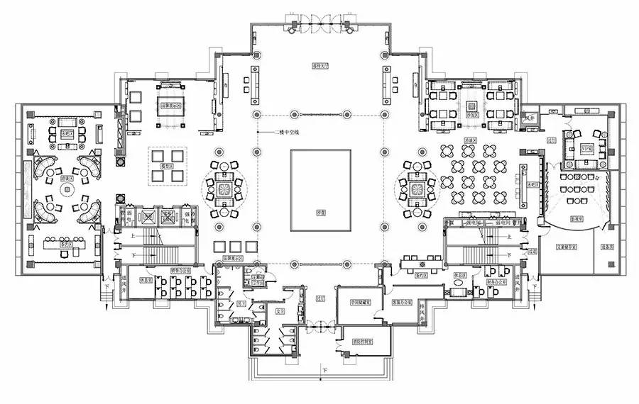 中德·麓府售楼中心平面图,建筑空间布局,室内软装铺设,皆讲求对称.
