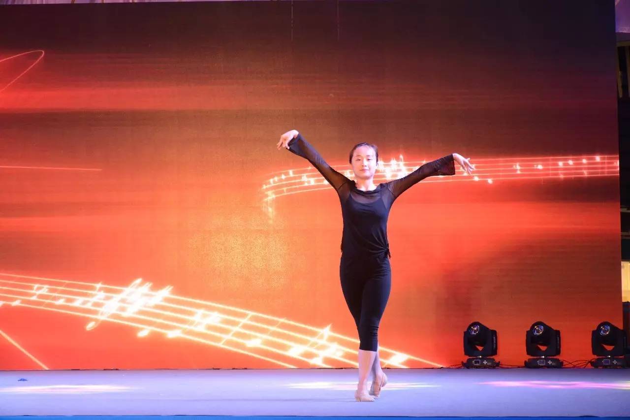 回顾 | 冰与火第五届中国舞技术技巧大赛精彩呈