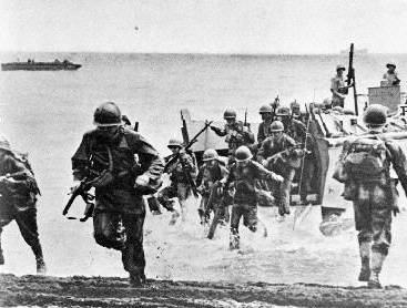 1942年瓜达尔卡纳尔岛战役开始