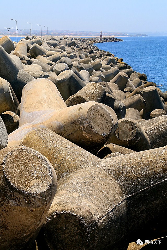 17防浪堤石