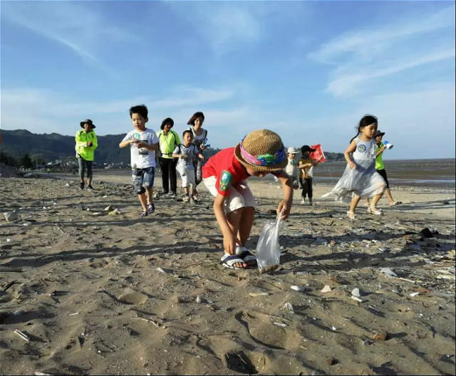 行者本周热推赶海一号滩涂赶海吃西瓜大赛泼水狂欢葡萄采摘一日游活动