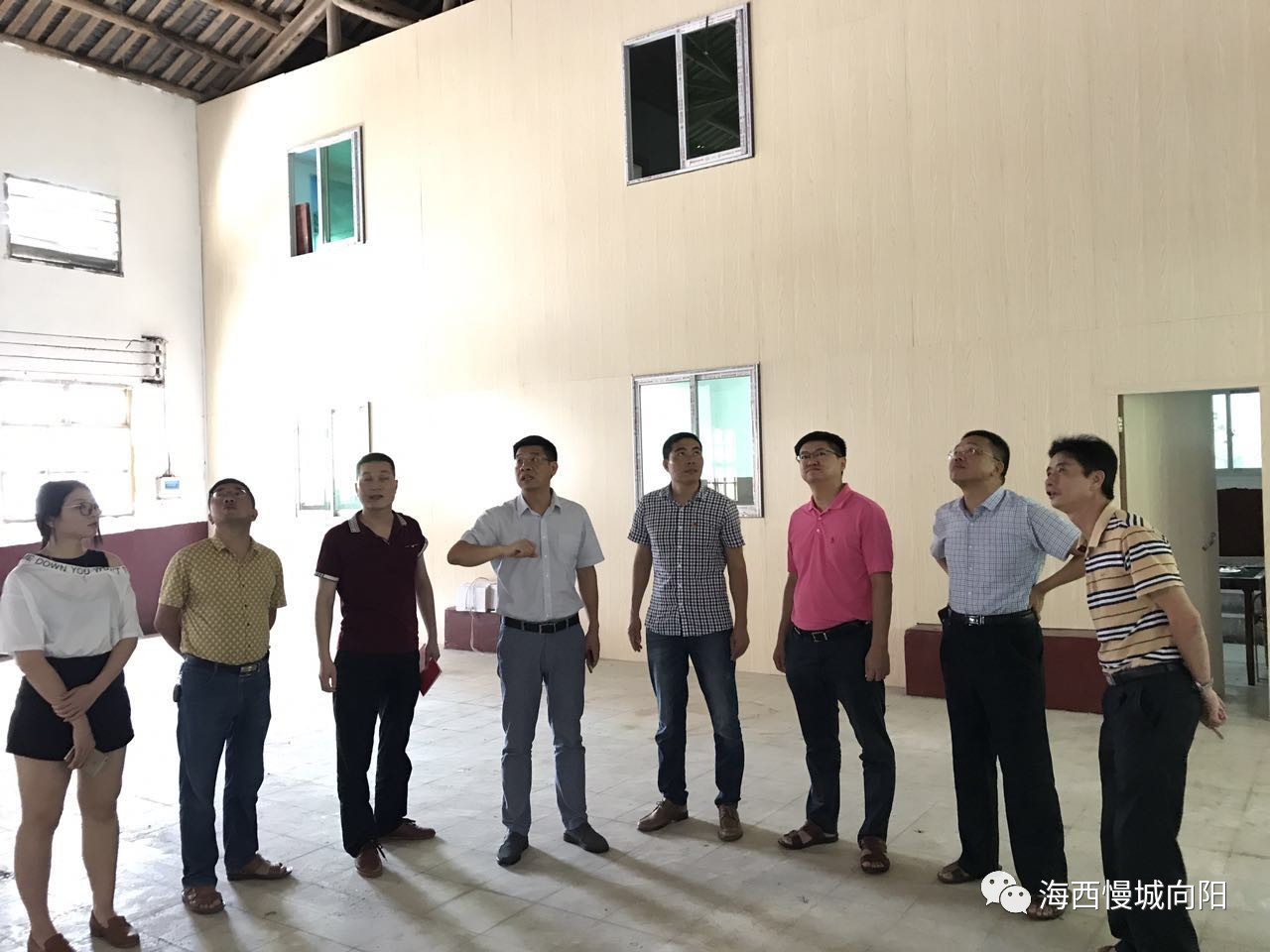 南安市人大党组成员潘爱忠带队到向阳乡检查党风廉政建设责任制落实