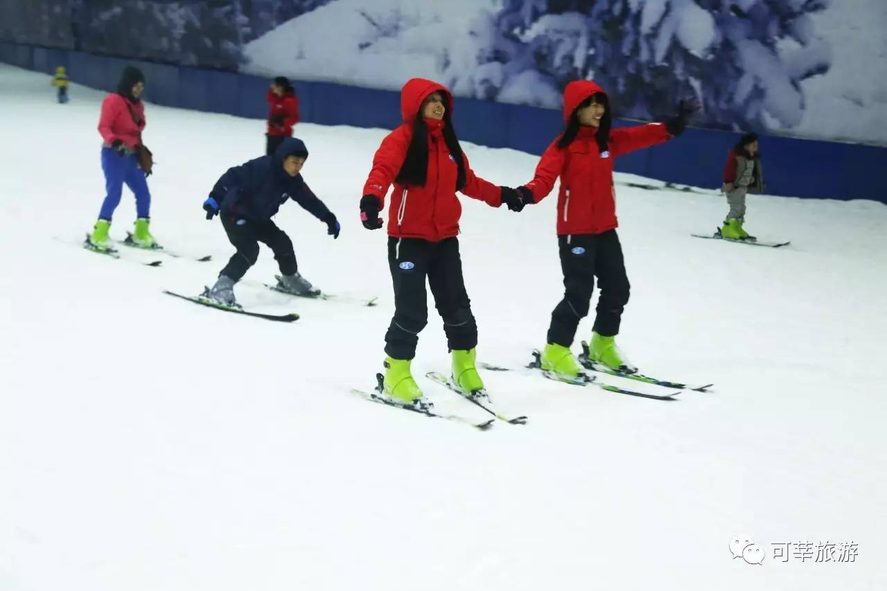 忻城冰河世纪滑雪场冷冷冷要奔4的高温天气这里居然穿棉袄避暑走起