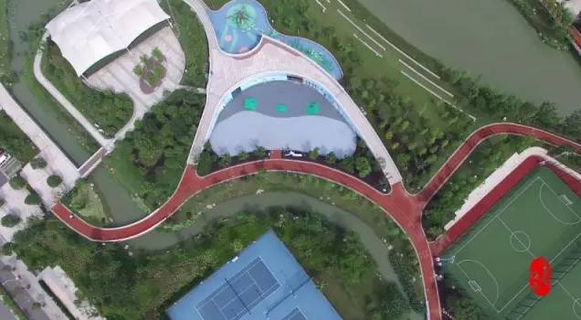 俯瞰绿轴镇海绿轴体育公园位于镇海新城南区,以体育运动,休闲健身为