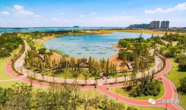 九龙湖公园是南昌公园最具"城市绿肺"的公园, 10公里环湖景致,景色