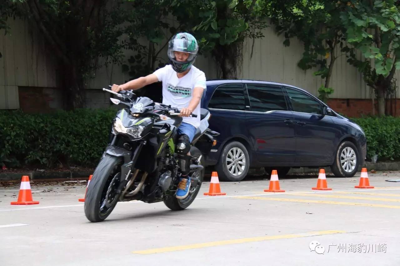 交培公司驾培事业部开展首期摩托车培训