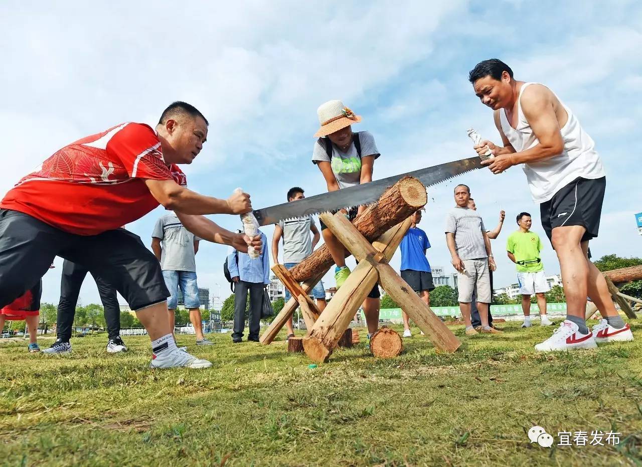 卖余粮,锯木头,打太极…全民健身嗨起来