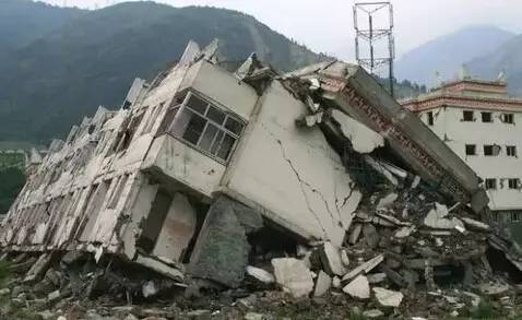 周话题 | 九寨沟地震了!到底什么样的房子最抗震?