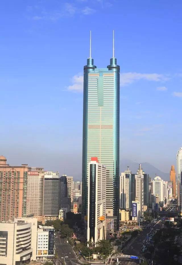 深圳地王大厦有多少层楼