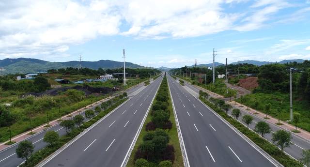 萍乡人口_2017年江西省萍乡市地区生产总值与常住人口情况分析(2)