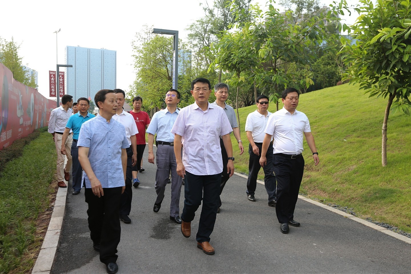 北京同仁堂领导考察天寿同仁国医馆