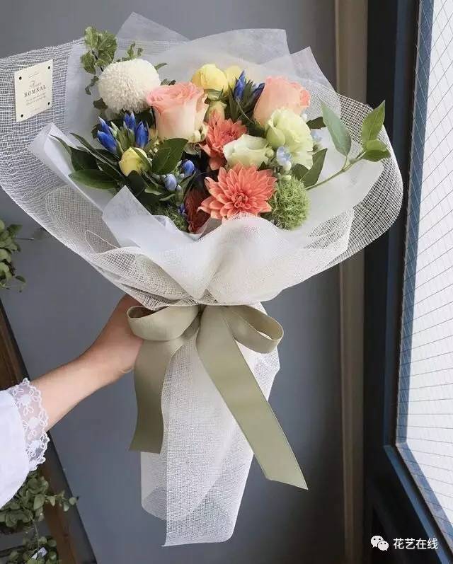 如何才能包出漂亮的韩式花束?