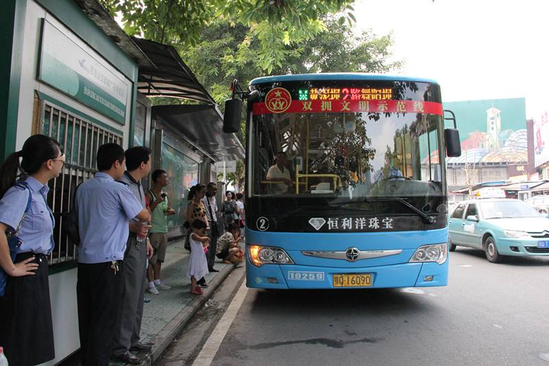 恩施2路和8路公交临时改线 因一道路实行交通管制