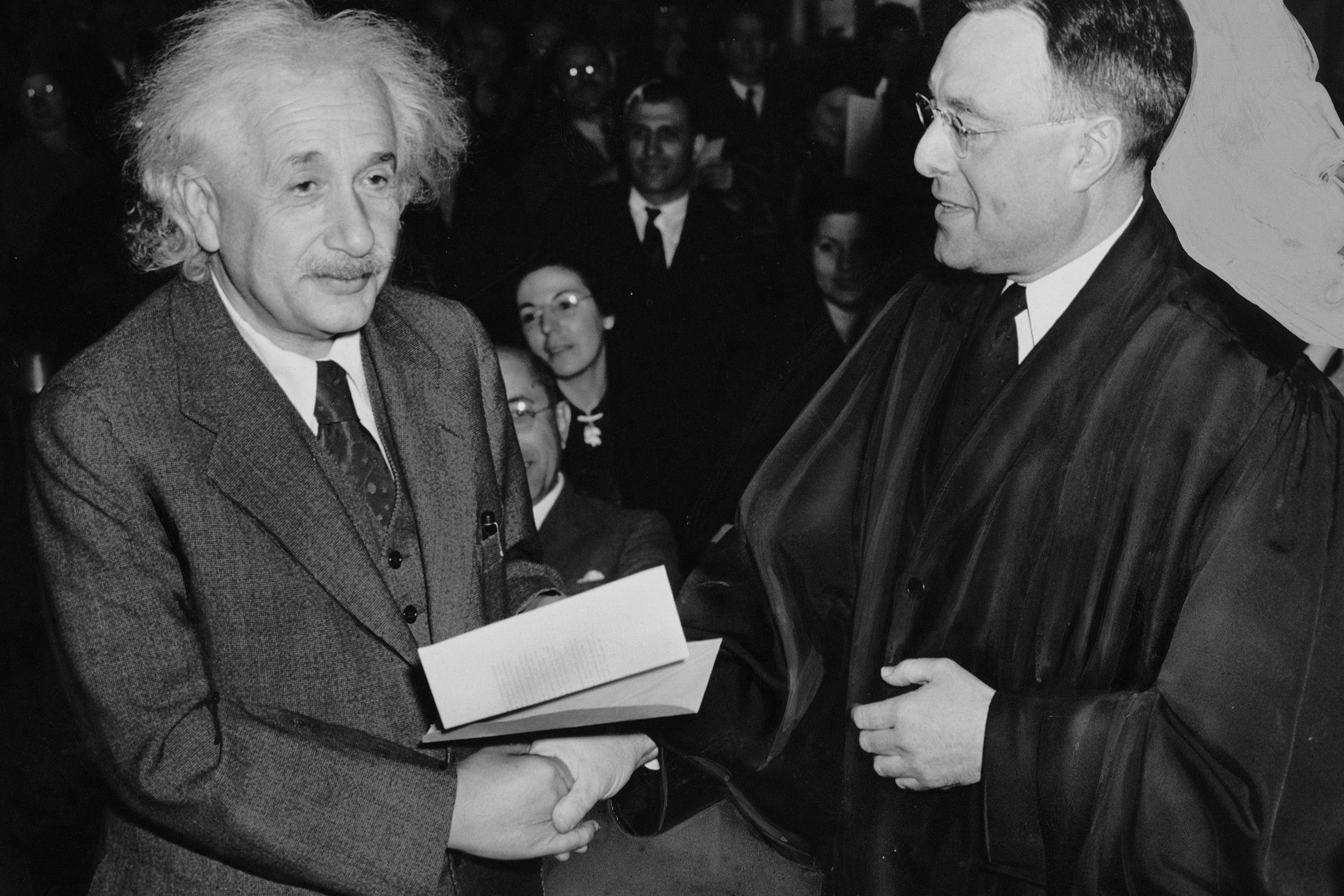爱因斯坦日记对中国的评价，为何让人愤怒？他究竟写了什么？_上海