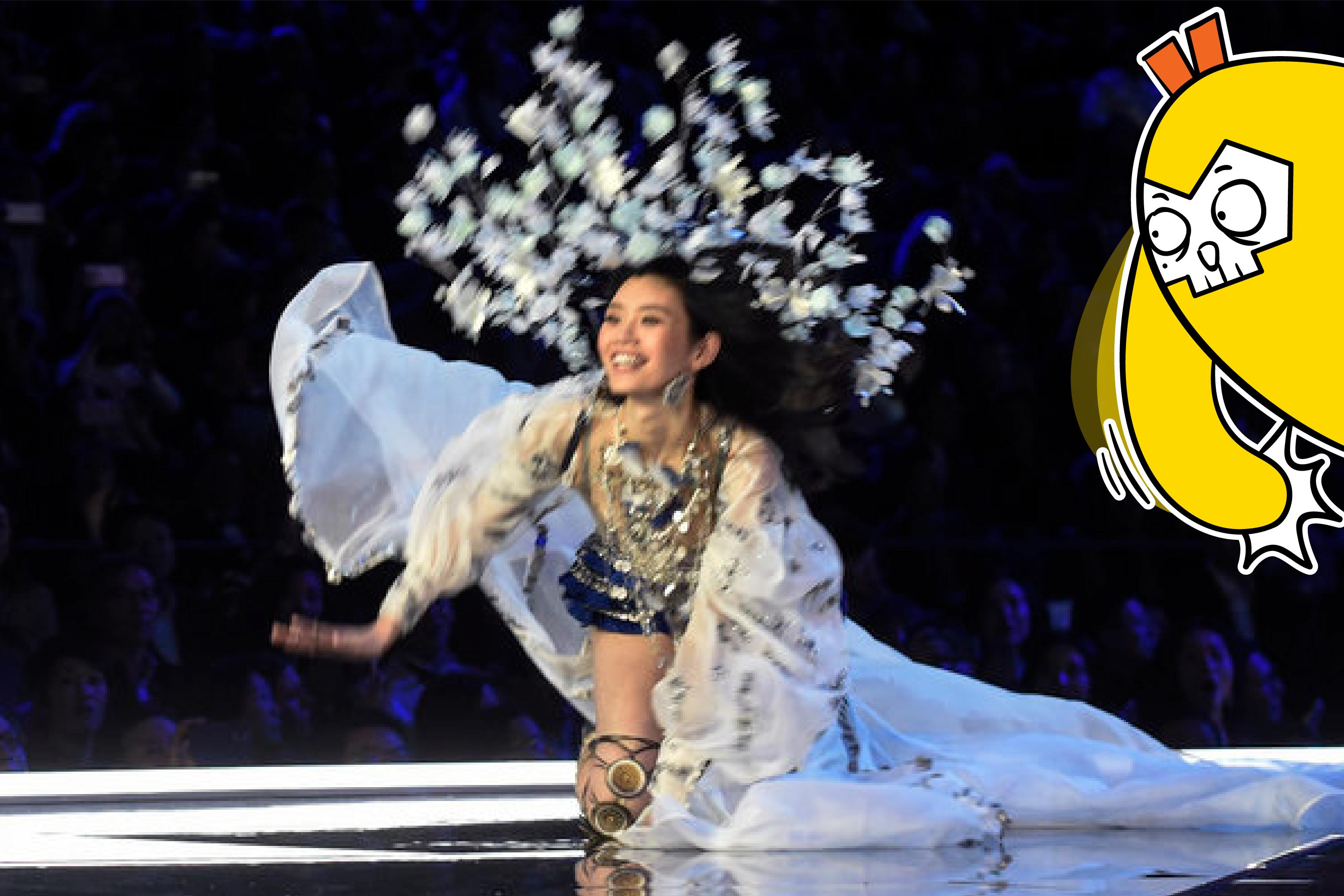 Chinese model Xi Meng Yao takes painful tumble on catwalk during Victoria’s Secret’s Shanghai ...