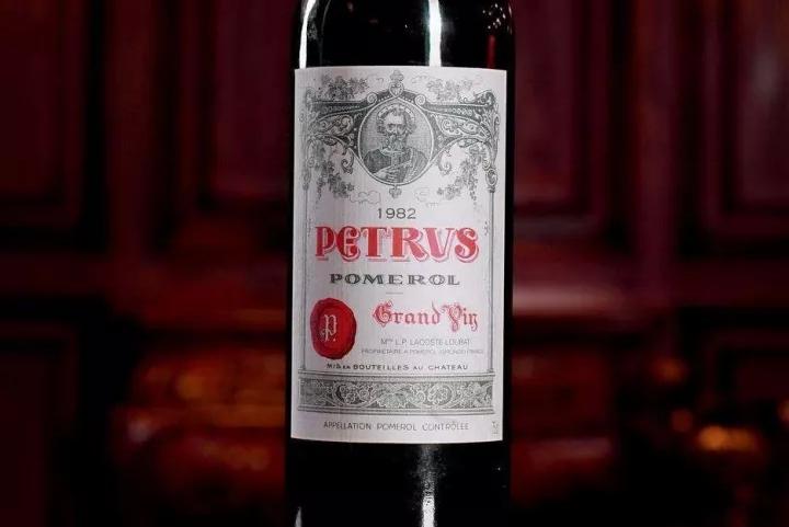 比拉菲还贵的酒——柏图斯petrus.最便宜的柏图斯都要上万块?