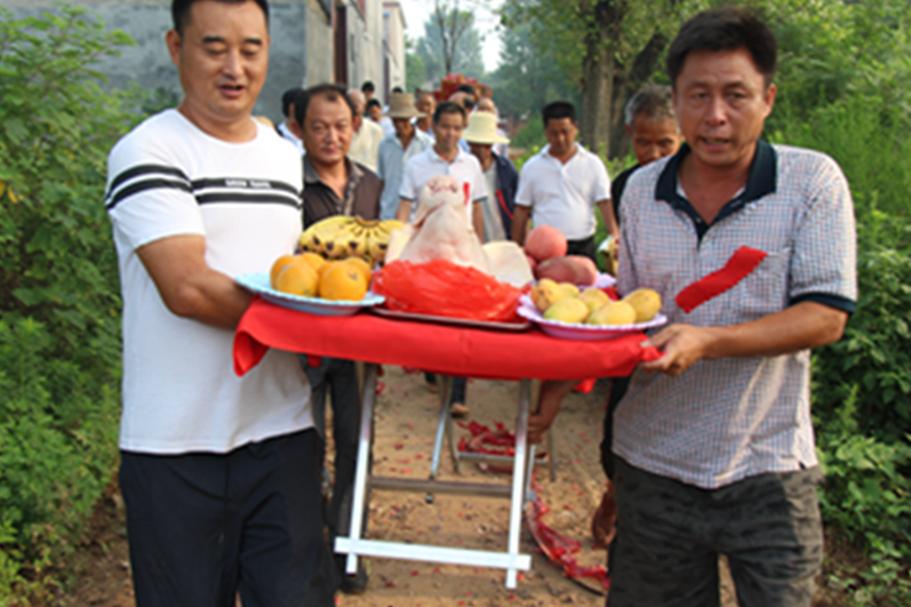 庄氏祭祖老太故事 (庄氏祭祖视频)