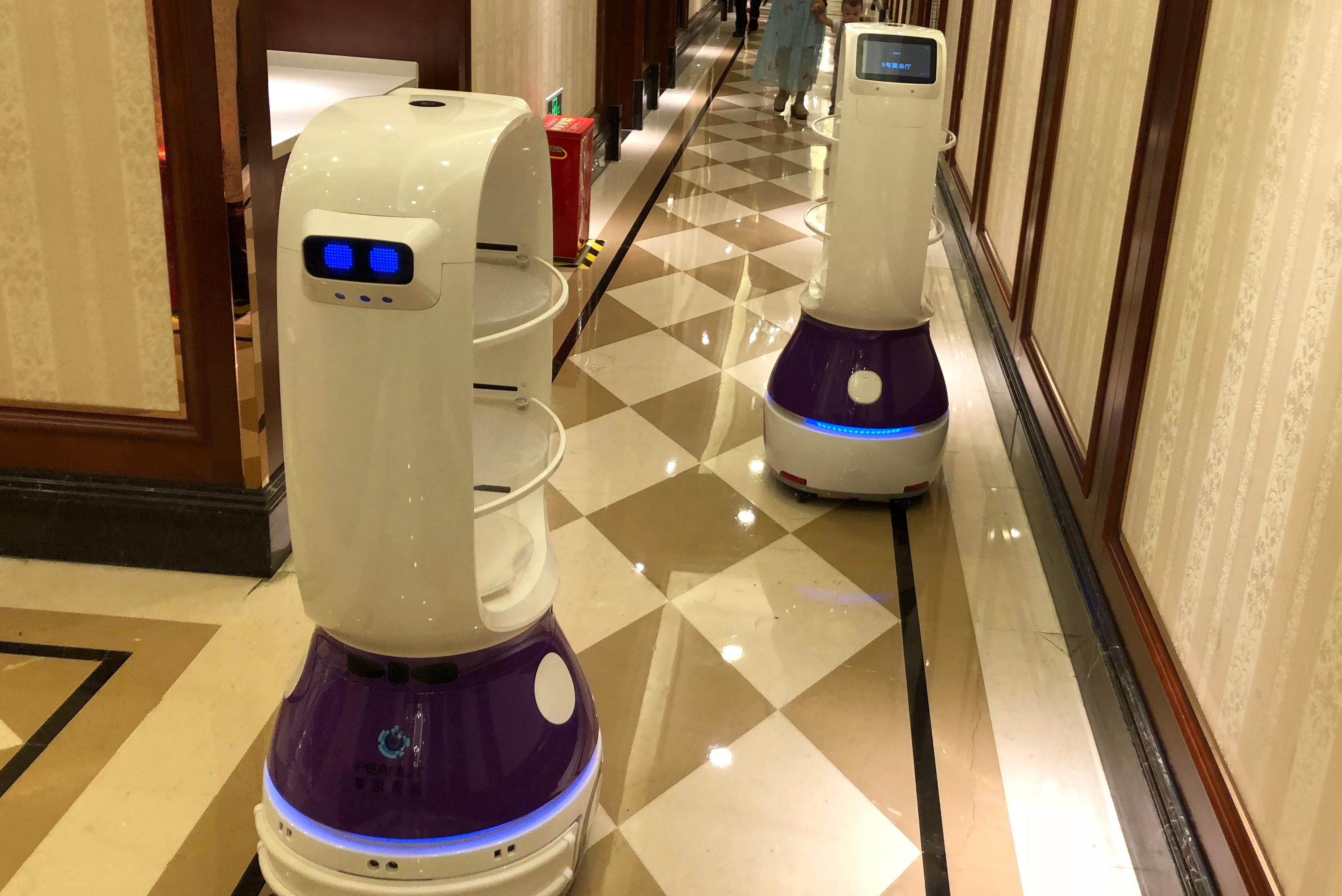 机器人餐厅的创新点,餐饮机器人项目简介,机器人餐厅的优_大山谷图库